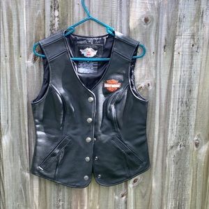 Women’s Harley Davidson leather vest SZ Med